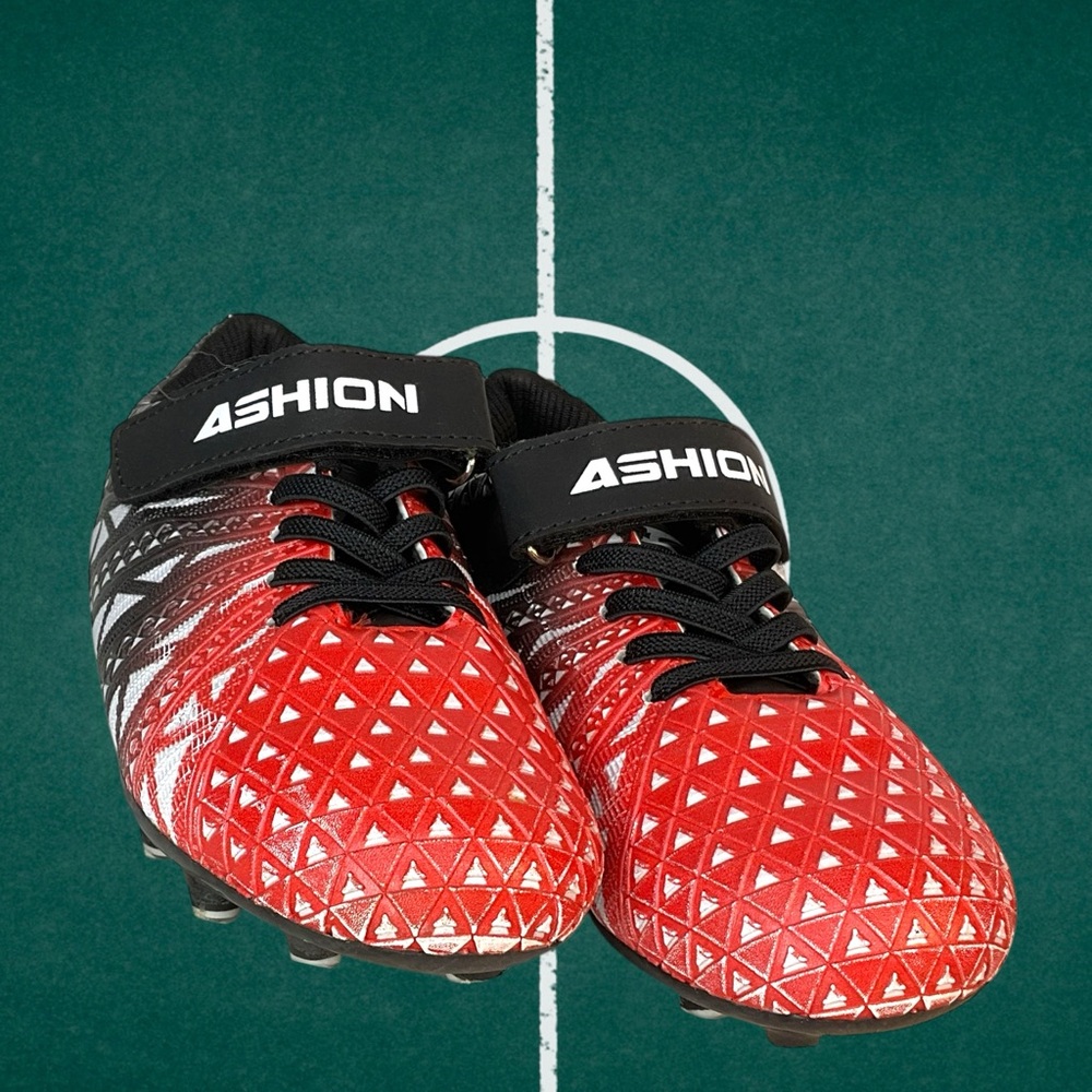 Ashton Youth 11.5 Cleats Red/Black/White Hook and Loop Closure